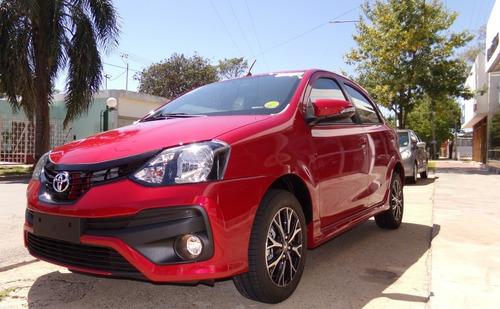 Toyota Etios 5 Ptas Xls A/t 0km My21, Rojo Disponible