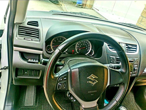 Imagen 5 de 8 de Suzuki Swift 1.4 Gls Mt 2015
