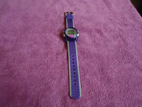Timex Digital Reloj Retro Para Mujer (Usado)