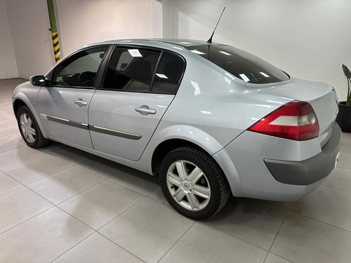 Imagen 4 de 9 de Renault Megane Ii 1.6 Privilege 2007 Financiado
