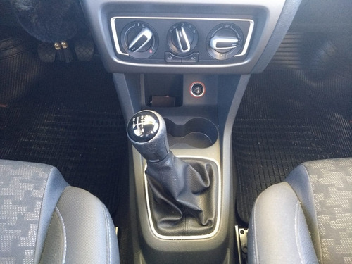 Volkswagen Fox 1.6 Msi Comfortline 8v Flex 4p Manual