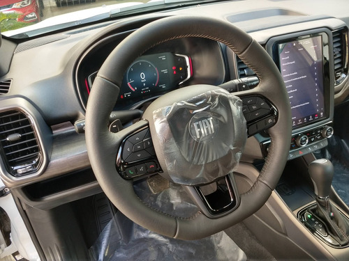 Imagem 10 de 15 de Fiat Toro 2.0 16v Turbo Diesel Ranch 4wd At9
