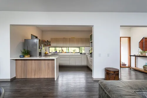 Casa En Venta En Carrizales. Cod V24082