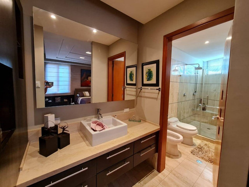 Imagen 6 de 30 de Maria Eugenia Blanco Vende Apartamento En El Parral, Valencia 126649