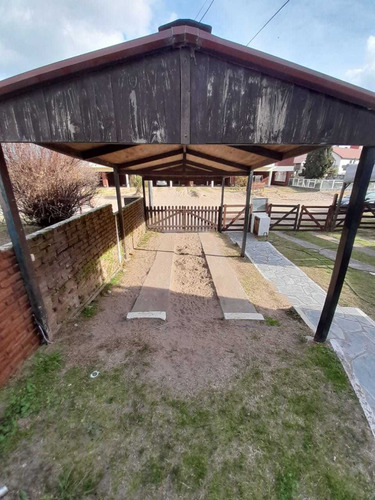 Imagen 3 de 17 de Magnifico Dúplex En Venta En Villa Gesell Con Cochera Semicubierta A Solo 150 Metros De La Playa