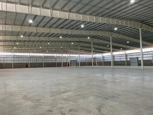 Imagen 3 de 30 de Exclusiva Nave Logistica E Industrial En Esquina A Dos Calles