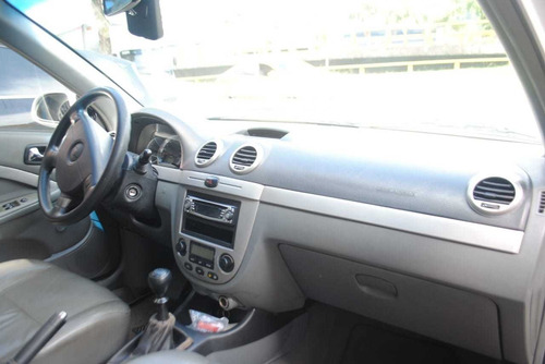 Chevrolet Optra 1800