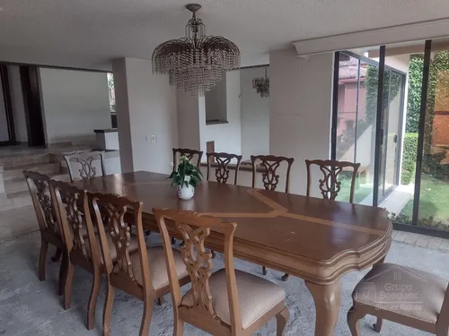 Casa En Venta En Bosques De Las Lomas, Cuajimalpa De Morelos.