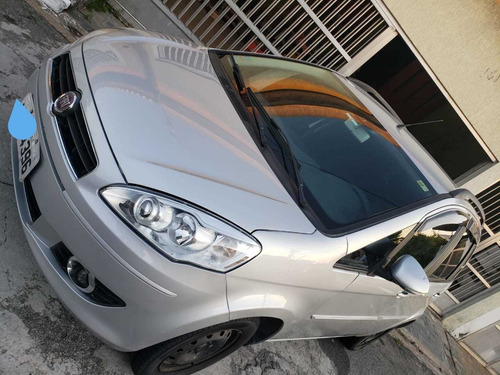Fiat Idea Attractive 1.4 8v (flex) 5p