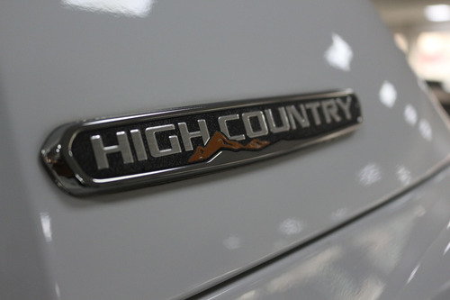 Chevrolet S10 High Country 2017 4x4 Diesel Baixo Km