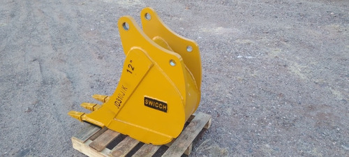 Bote De 3 Puntas Para Retroexcavadora John Deere 310l
