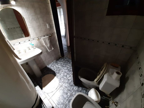 Imagen 9 de 14 de Chalet En Venta En Ituzaingo Sur