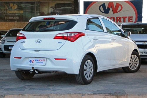 Imagem 3 de 10 de Hyundai Hb20 1.0 Comfort Plus 2013 103.000km Manual