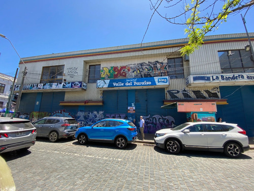 Local De 120m2, 3 Pisos Frente A Plaza Echaurren, Valparaíso