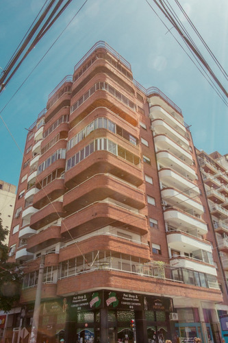 Imagen 17 de 17 de Corrientes 1198 2 Dormitorios 2 Baños Doble Ingreso 65m2 Balcon Frente Cocina Separada. Posibilidad De Cochera