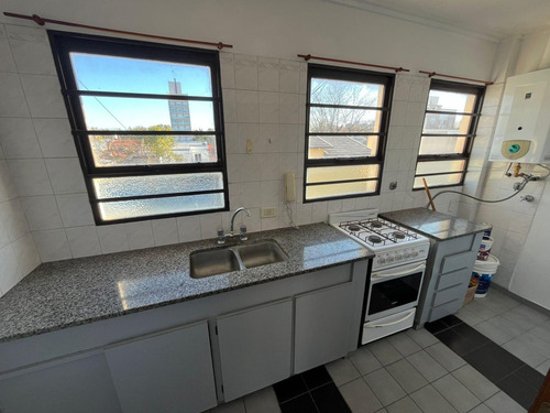 Departamento En Alquiler - 2 Dormitorios 1 Baño - La Plata