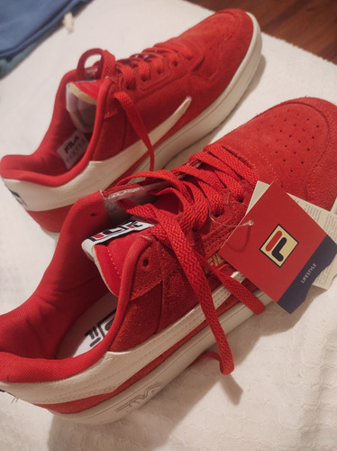 Zapatillas Urbana Fila T42 Ar Rojas Usadas 2 Veces..! (Usado)