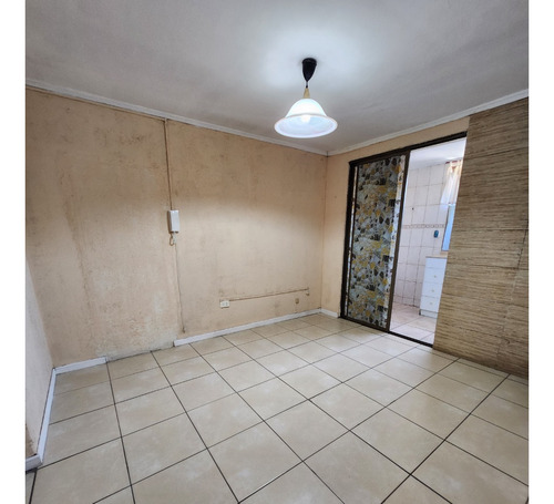Se Vende Amplia Casa 4d/3b En Villa Santa Elena, Macul