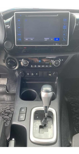 Toyota Hilux 2.8 Cd Srv 177cv 4x4 At 2016