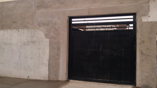Imagen 3 de 4 de Cocheras Disponibles!