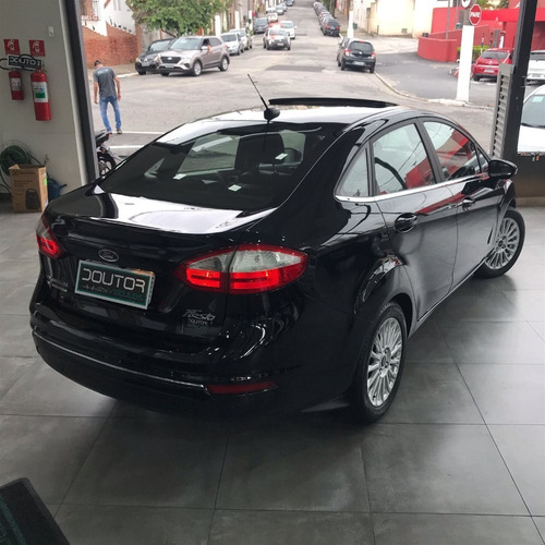 Ford Fiesta 1.6 Titanium Plus Sedan Flex 2016 / Fiesta 16