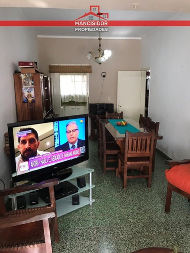 Mancisidor Propiedades Vende: Dos Casas En Bloque- Centro De Ingeniero White