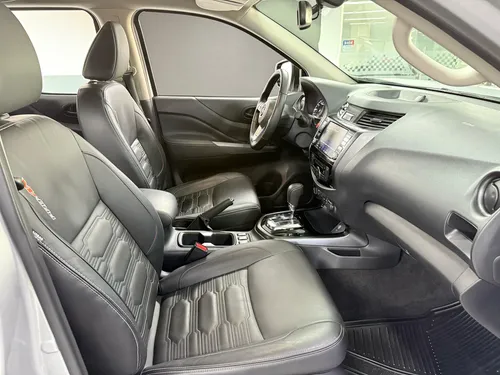 Nissan Frontier 2.5 Pro4X 4X4 At