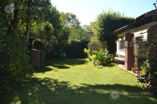 Imagen 2 de 12 de Casa Estilo Campo - Ingeniero Maschwitz- La Bota