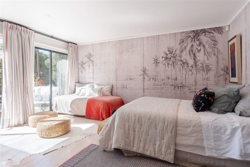 Acogedora Y Moderna Casa En Aguas Claras Hijuelas