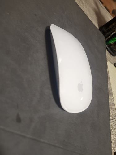 Apple Magic Mouse 1 (Usado)