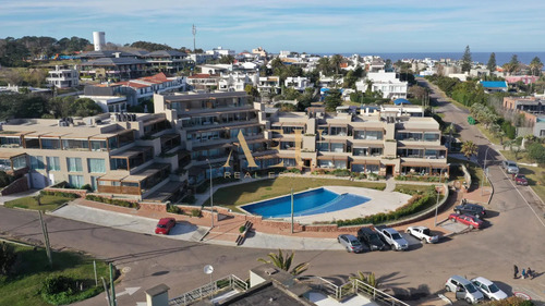 Venta Y Alquiler Temporario De Departamento En Palcos De La Posta