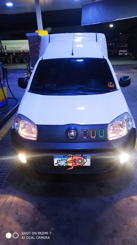 Imagem 2 de 5 de Fiat Fiorino 2018 1.4 Hard Working Flex 4p