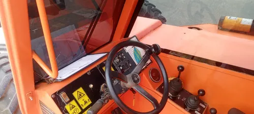 Vendo Telehandler Sky Track 8042