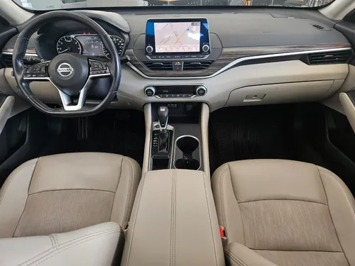 Nissan Altima 2.5 Advance At