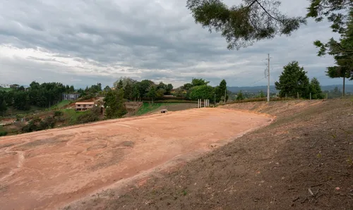Cdo 8 - Rionegro - 2.547 M² - $610m