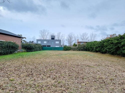 Imagen 3 de 4 de Terreno En Venta Greenes De Fisherton Aldea