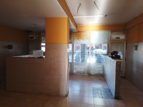 Imagen 4 de 13 de Local En Alquiler En Ramos Mejia Sur