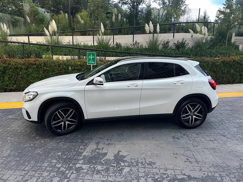 Mercedes-Benz Clase GLA 1.6 200 Cgi Sport At