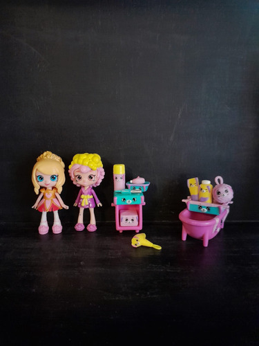 Muñeco Shopkins Happy Places Accesorios Baño + Tiara Sparkle