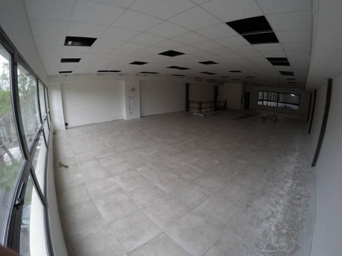 Imagen 8 de 22 de Alquiler - Depósito 1.250 M2 - Salida A 2 Calles - Barracas