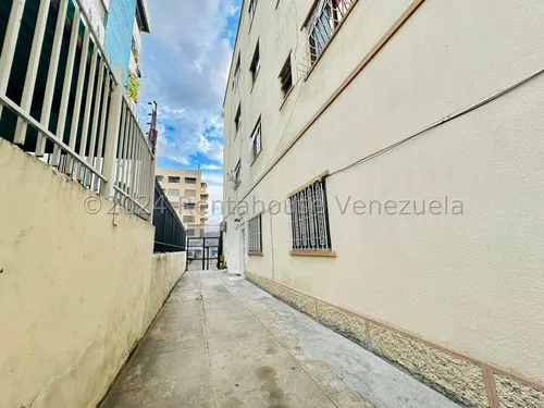Apartamento En Venta Las Acacias