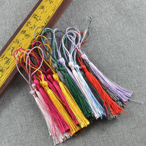 60 Piezas Borla Multicolor Borla Hecho Suave Mini Borlas Con