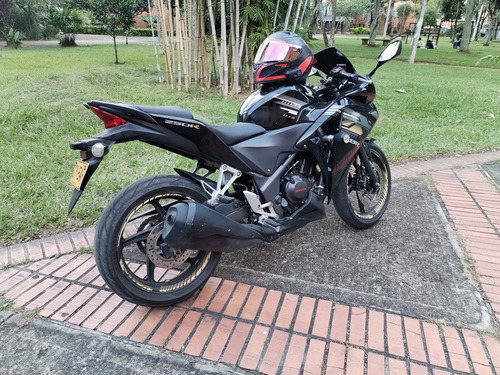 Cbr250 R