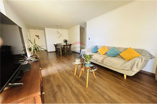 Departamento En Venta En Primera Línea