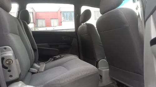 Kia Carens 1.8 Lx