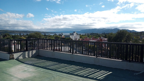 Vista Al Lago Y Terraza Propia