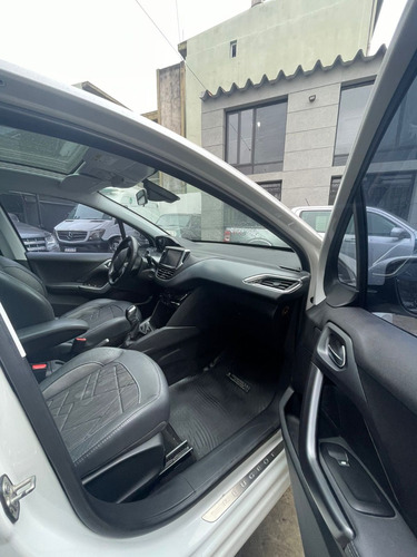 Peugeot 208 1.6 Feline Pack Cuir