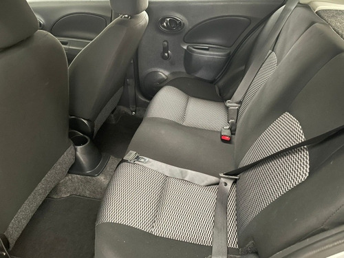 Imagen 10 de 13 de Nissan March 2019 1.6 Sense Manual