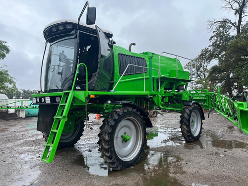 Pulverizadora Metalfor 3200 Restaurada