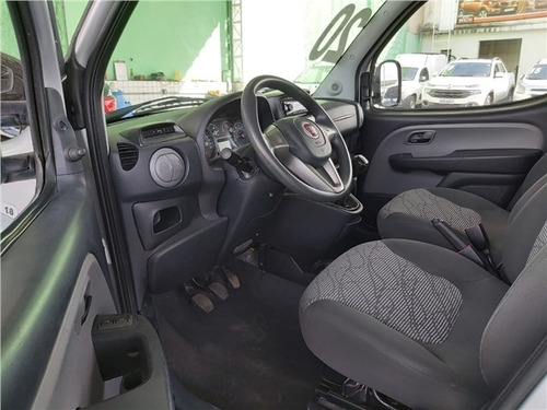 Fiat Doblo 1.8 Mpi Essence 7l 16v Flex 4p Manual